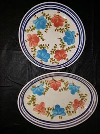 Hand Decorated Ironstone Ceramic Serving Pieces https://ctbids.com/#!/description/share/104073