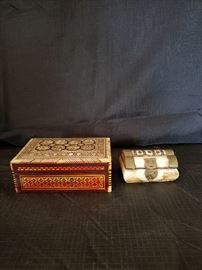 Trinket boxes https://ctbids.com/#!/description/share/104104