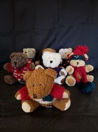 Stuffed bears https://ctbids.com/#!/description/share/104106