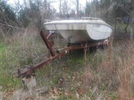 Boat Hull & Trailer