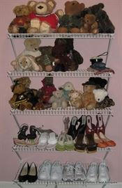 Teddy Bears, Dolls and Ladies Shoes size 9 1/2
