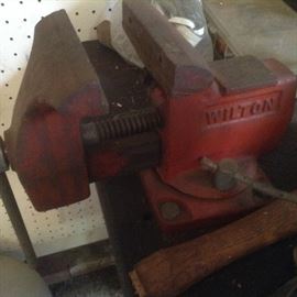 Early Wilton Vise