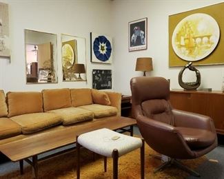 Milo Baughman for Thayer Coggin Sofa, Klote Egg Chair