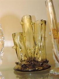 Steuben Pale Amber 3 Stump Vase