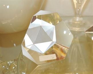 Steuben cut corner triangle - optic 