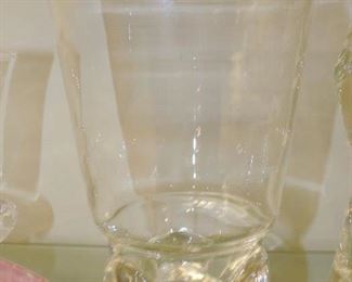 Steuben round top vase 