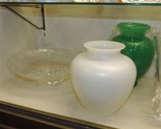 Steuben Gloss Finish Ivory Vase