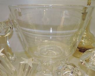 Steuben punch or egg-nog bowl 