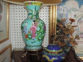 Famille Rose items, cloisonne ... 