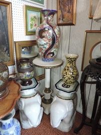 In the corner  / French White Marble round stand with bronze mounts