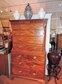 English 2-piece High-Boy-Chest - circa 1820 - FINE CONDITION !