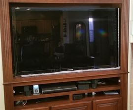 Large Samsung TV...70 in.?
