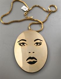 Funky 60s Fashion Necklace w/Noir Tag