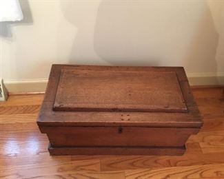 19TH CENTURY TOOL CHEST