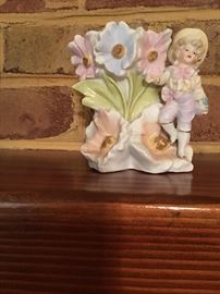 MEISSEN FIGURAL VASE - ABOUT 6'H