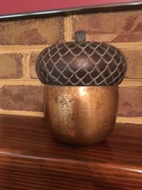 HANDMADE ACORN DECORATION