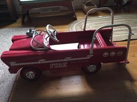 ANTIQUE PEDAL CAR - FULLY RESTORED