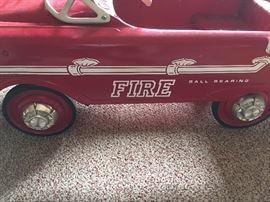 ANTIQUE PEDAL CAR - SIDE VIEW