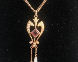 055p 14Kt Victorian Necklace