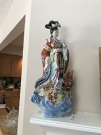 This item is damaged and sold as is