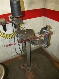 58 - Manual Valve Grinding Stand