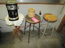 124 BAR STOOLS