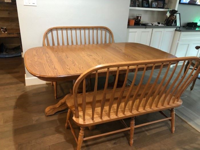 oak table & benches