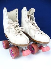 Ladies, Size 6 Chicago Roller Skates, White Pink