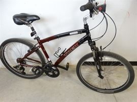 Trek Navigator 2.0 Trail Bike