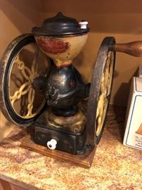 Landers Frary Clark - working, original paint