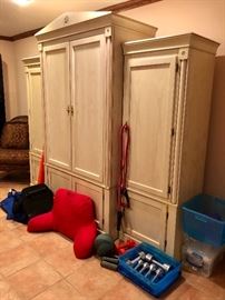 Ethan Allen entertainment center