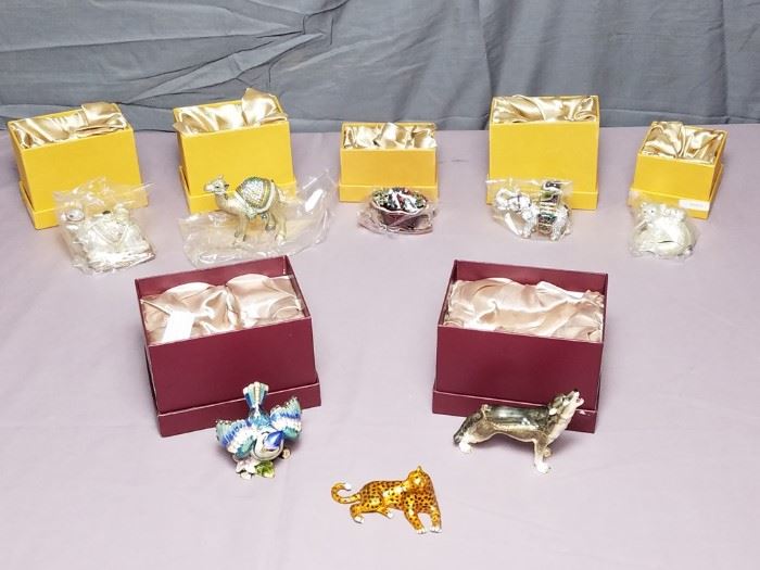 Enamel & Jeweled Keepsake Boxes https://ctbids.com/#!/description/share/105135
 