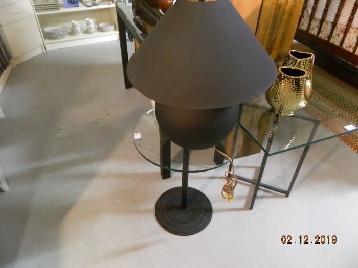 end table/lamp