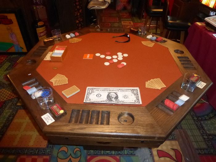 Poker/Bumper Pool Table