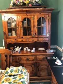 Ethan Allen pine collection China cabinet 