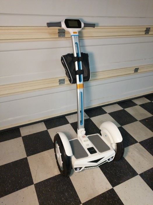 Airwheel electric Scooter