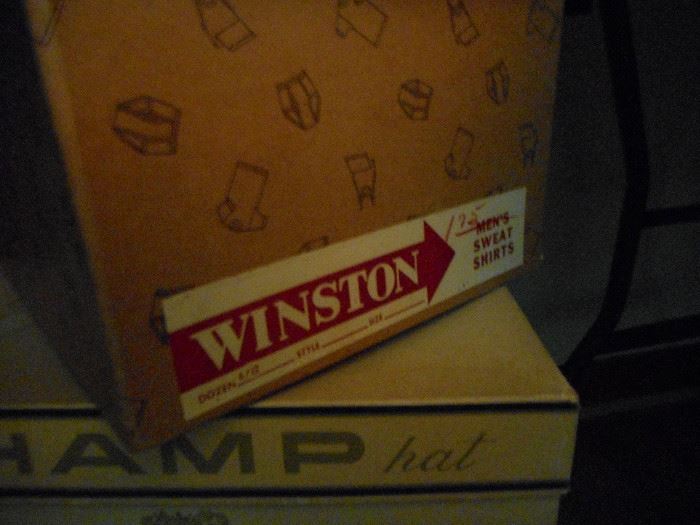 Winston Men's Sweat Shirts Box