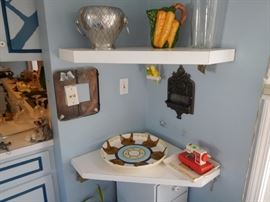 childs  sewing  machine,metal  mail holder