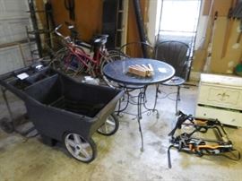 wheelbarrow,small  patio  set,bike  rack