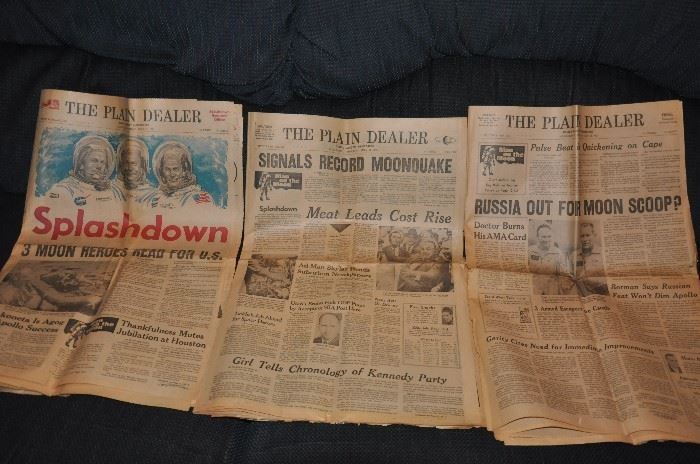 Newspaper editions of Moon Landing  