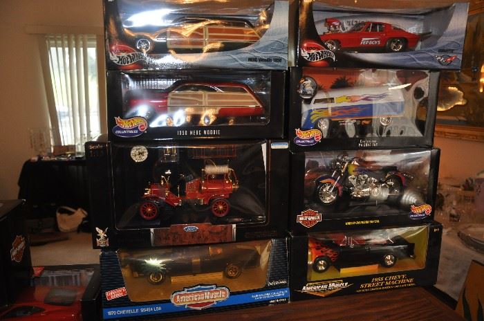 Collector's limited editions 1/18 diecast car models