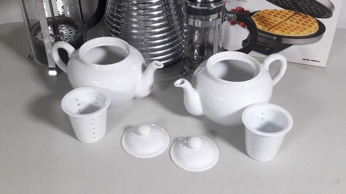 Tea Pots with Infusers