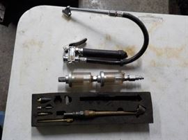 2 air chucks and filter