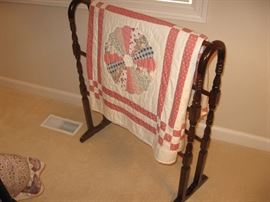 Quilt Rack, Quilts...