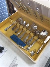 Rogers Silver Plate 51 Pieces Svc for 8
