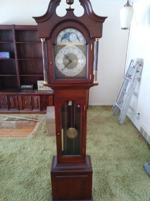 12 hour upright clock