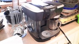 LAV AZZA Keurig and pod holder