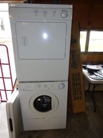 Stackable Frigidaire Washer & Dryer