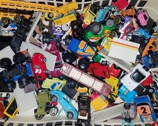 Mini die cast cars