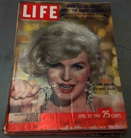 Vintage LIFE Magazine- Marilyn Monroe 